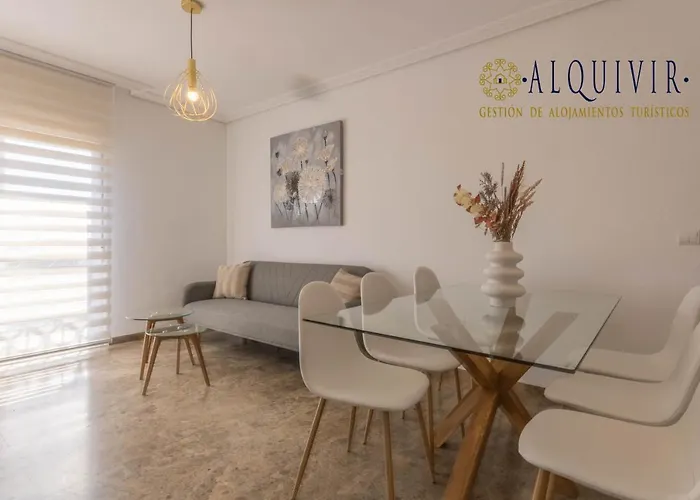 Atico Con Terraza San Julian קורדובה